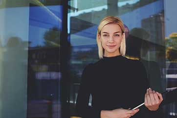 Glass walls for business & building owners