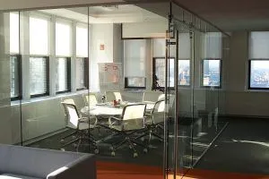 Single Glazed Frameless Glass Wall Partition Gallery 5