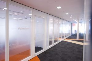 Movare Double Glazed Movable Glass Partition Gallery 2