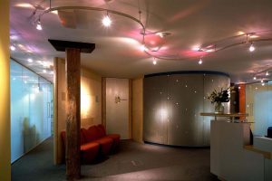 Single Glazed Frameless Glass Wall Partition Gallery 4