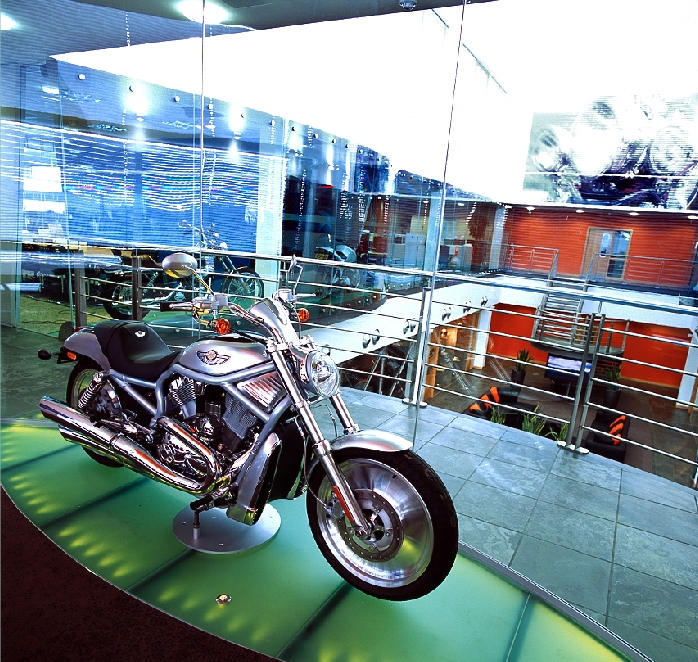 Harley-Davidson (4)