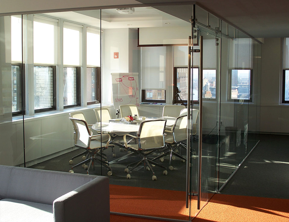 Single Glazed Frameless Glass Wall Partition 5