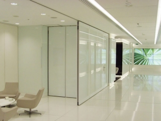 Movare Double Glazed Movable Glass Partition Gallery 7