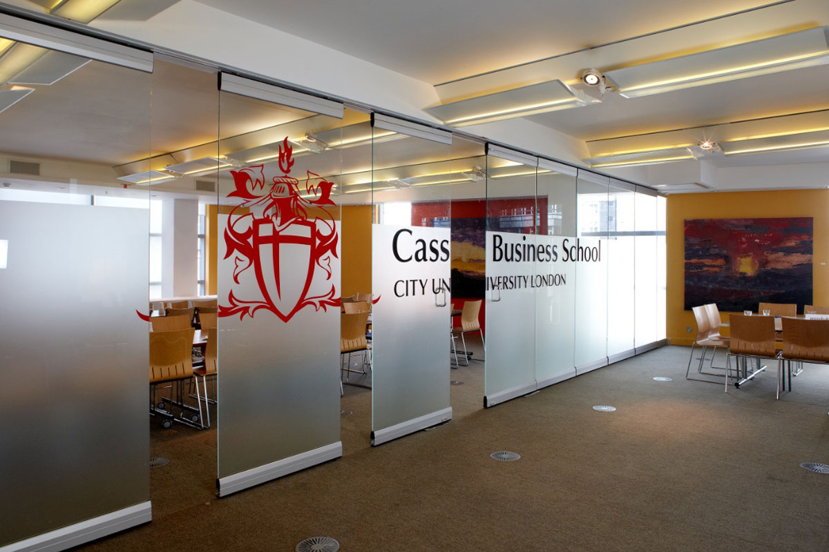 Educational Institutions With Acoustic Partition Wall