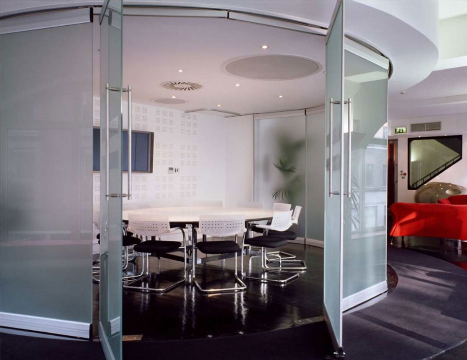 Movable and Folding Glass Partitions - Conference Room Glass Walls