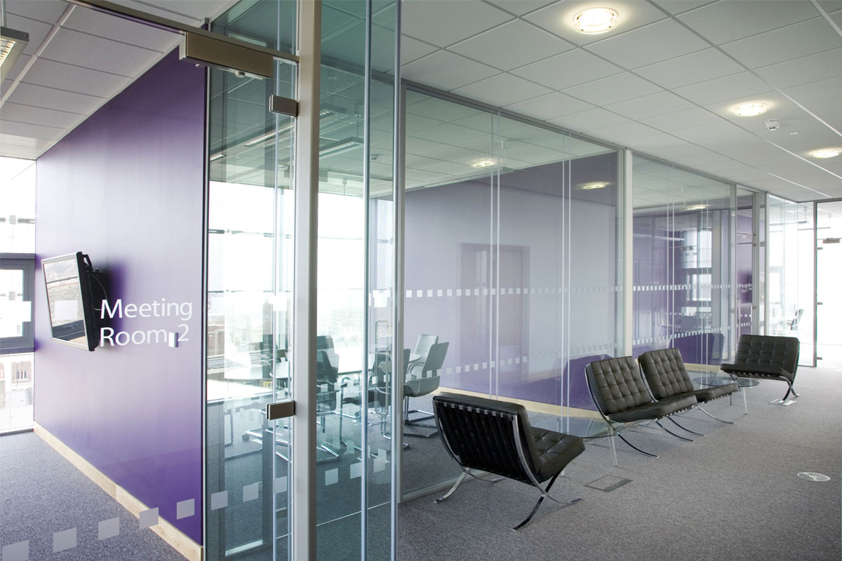 Acoustic Frameless Glass Wall Partition System Gallery 4