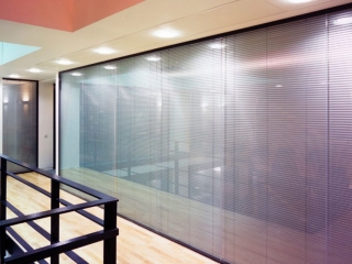 Acoustic Frameless Glass Wall Partition System Gallery 8
