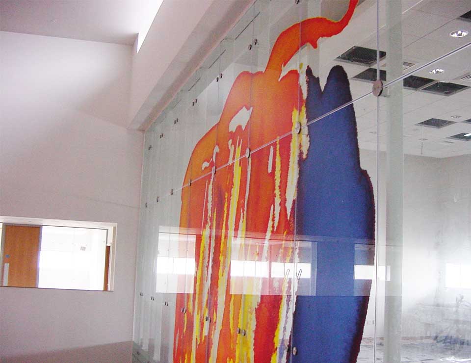 Atrium Glass Wall Slider 4
