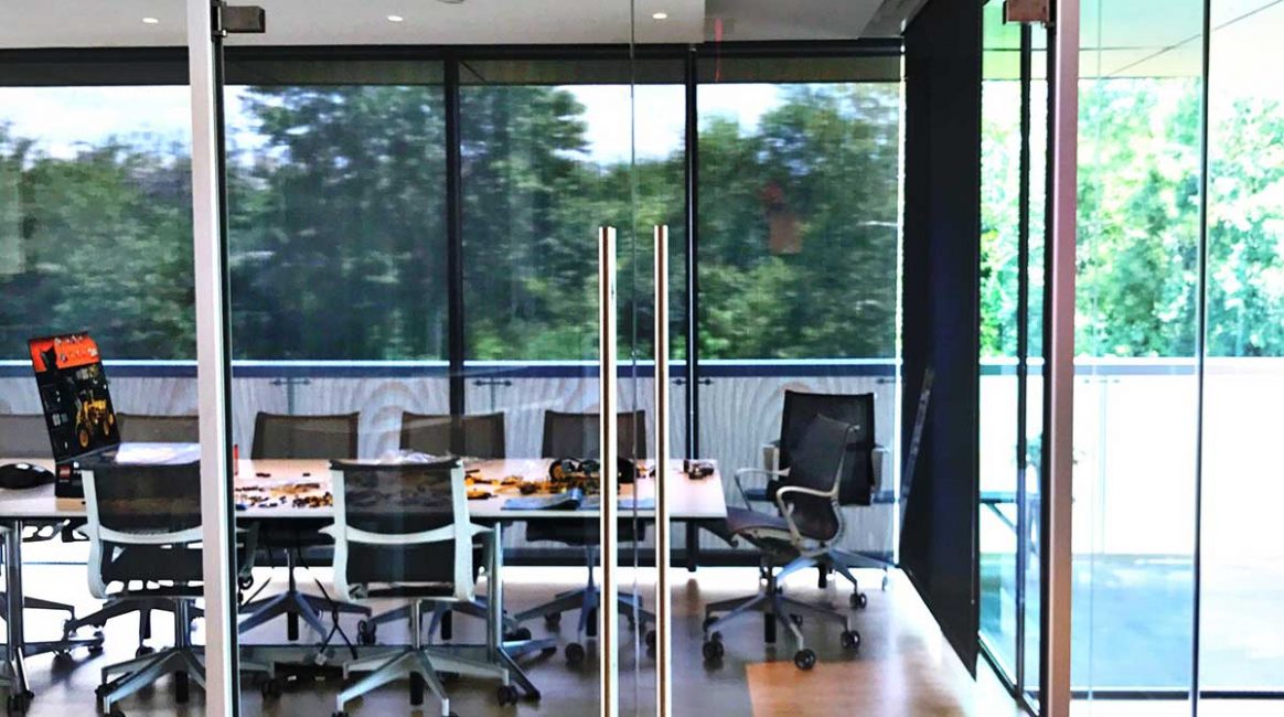 House of Sweden - Glass Wall Project - Avanti Systems USA