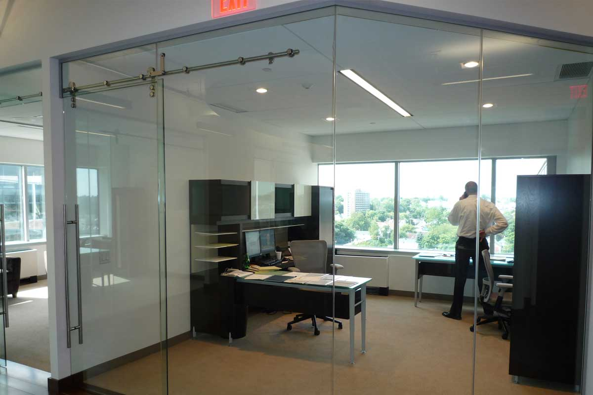 Doors partitions for areas that need to remain quiet for meetings