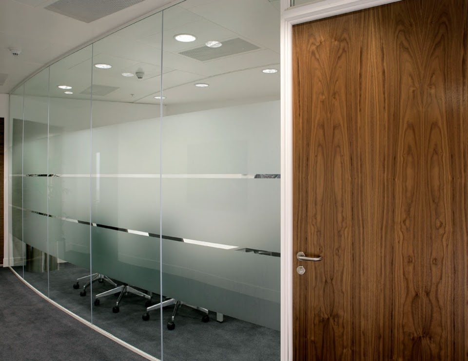 Prefinished Wood Doors: 8 Reasons to Use Timber Doors in Your Office |  Avanti Systems