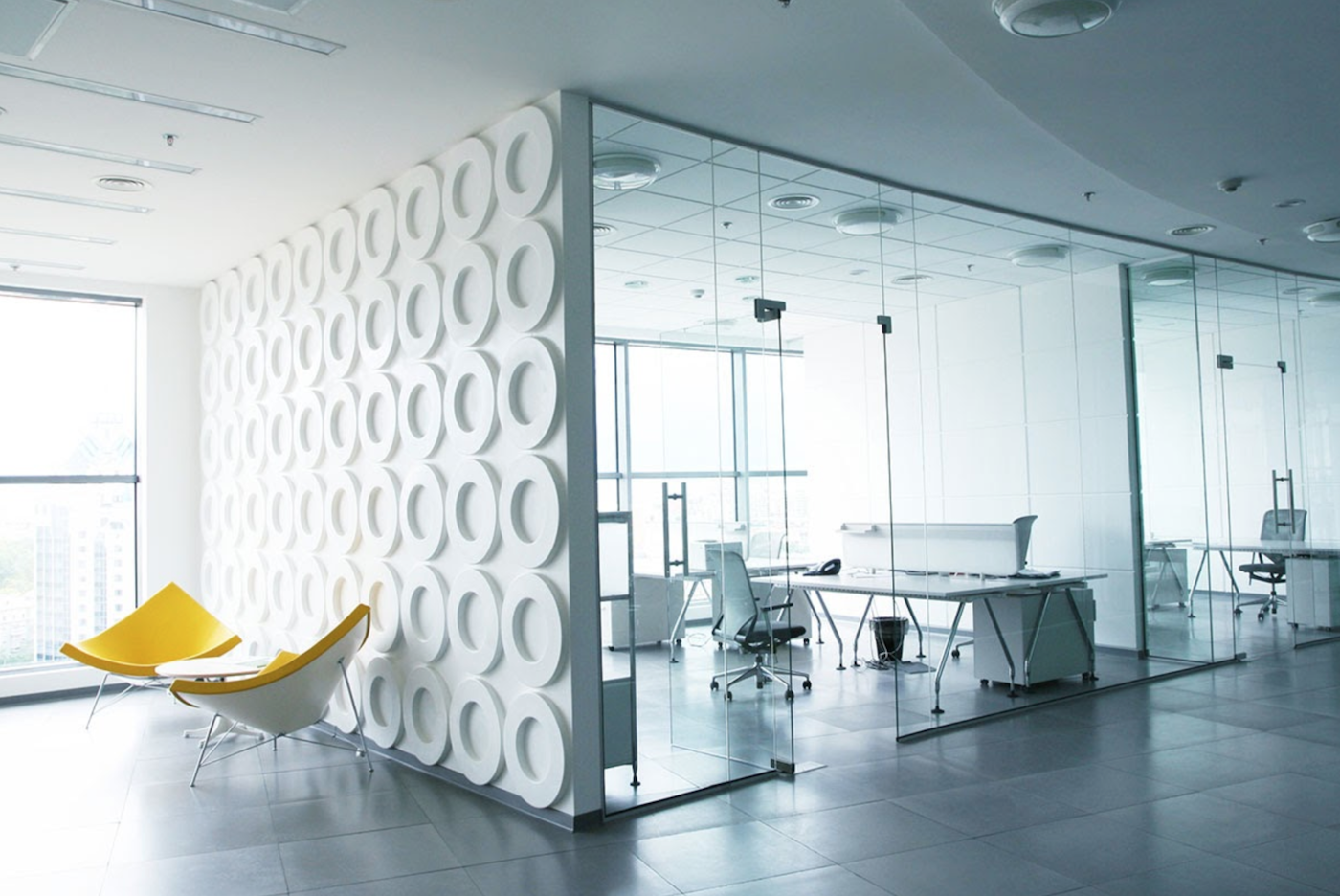 9 Benefits of Natural Light in the Workplace (Office Spaces)